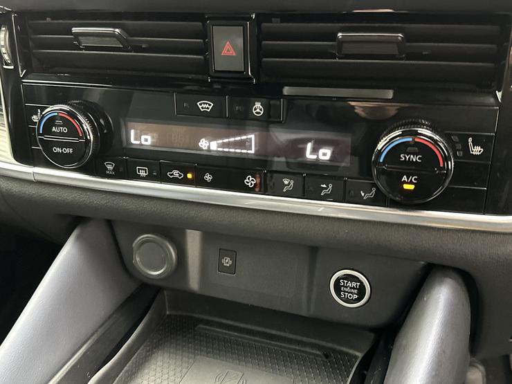 Nissan QASHQAI Photo spincar-9cf87520fa9b8fecd63fef6dd9ee5d4d4aaaf7e3.jpg