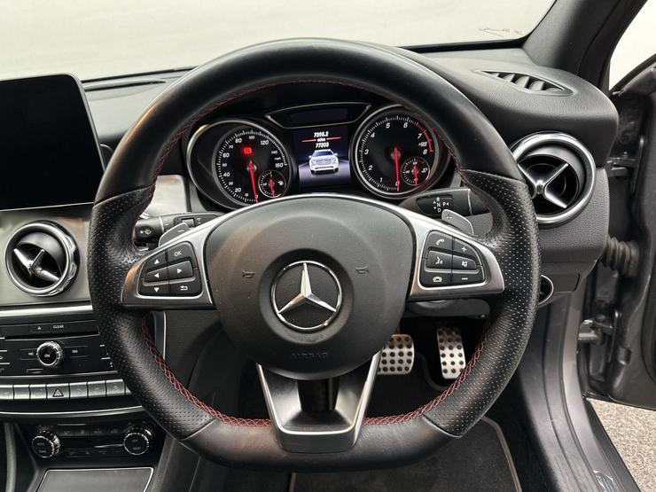 Mercedes-Benz Gla Photo spincar-9d2847ce5cecc8faa08a8c3b0d3fe3dd547f712c.jpg