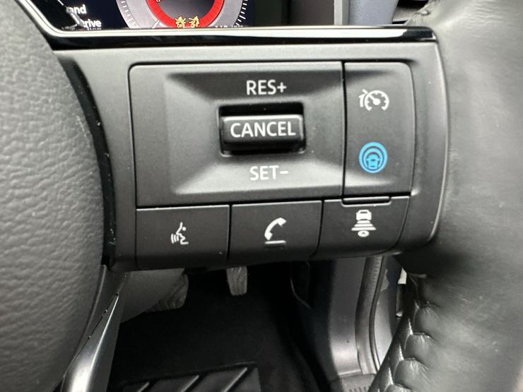 Nissan QASHQAI Photo spincar-9dea34684caeaa8617b41e17c56eea8e223f9f6b.jpg