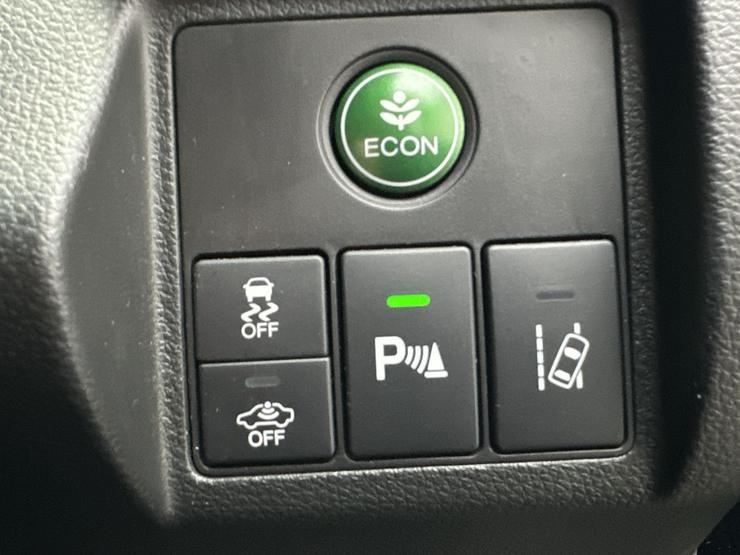 Honda HR-V Photo spincar-9df24b5b9a4936576b7b2bb18b7c374e2ccfa31b.jpg