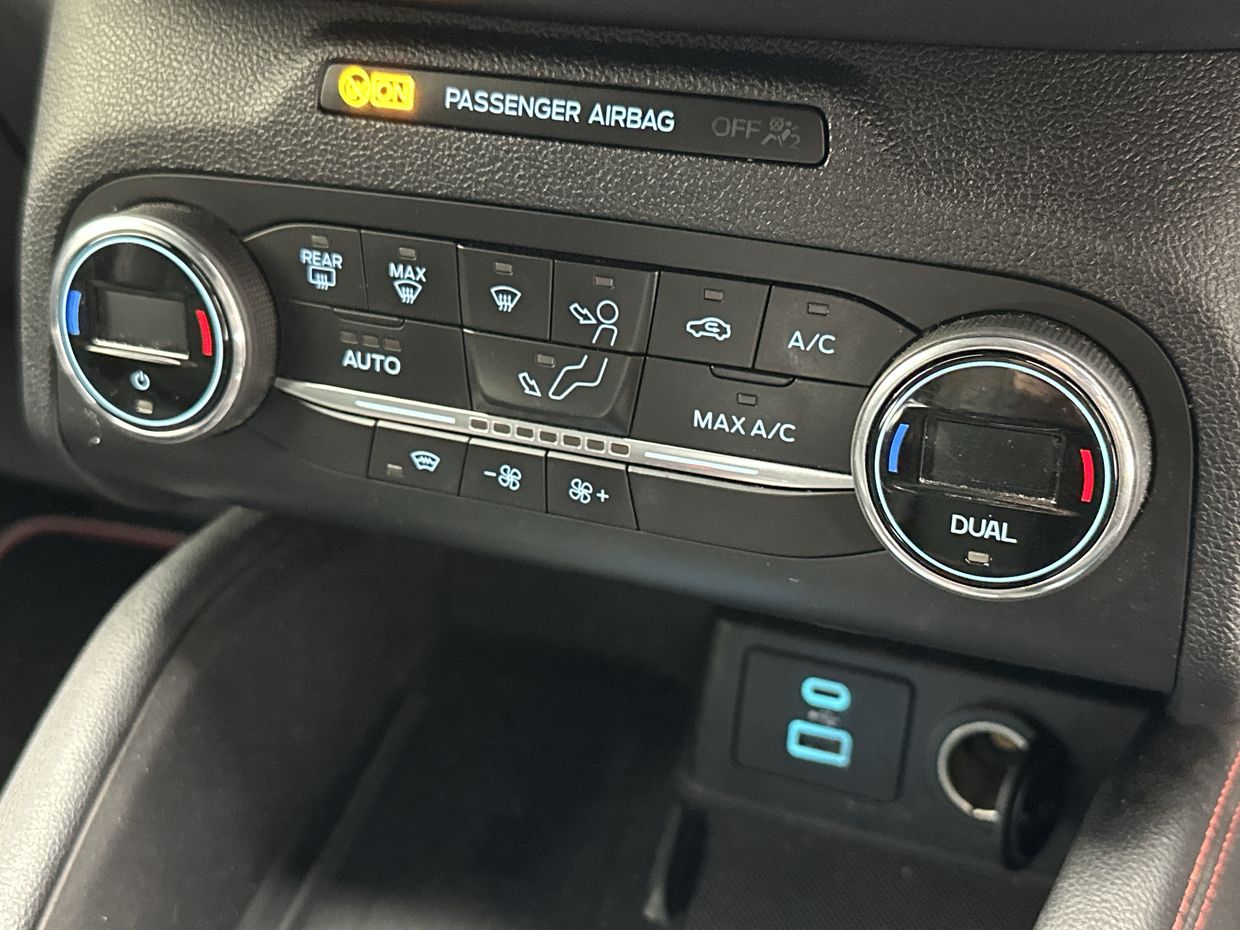 Ford Kuga Photo 13