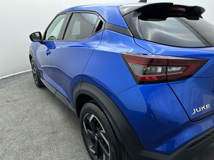 Nissan JUKE Photo spincar-9f22aa6883c2ba5609c70e882757a5a1ad17af9a.jpg