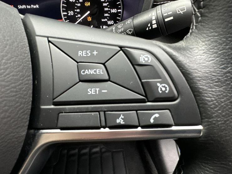 Nissan JUKE Photo spincar-9f659fb986e48f030d313cf40503dbf06c02646c.jpg