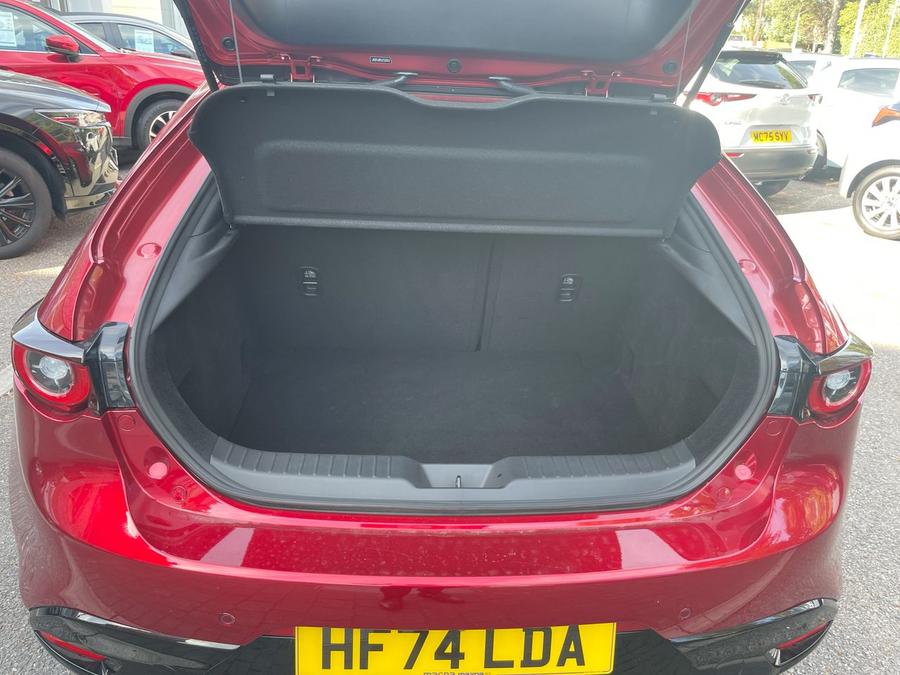 Mazda Mazda3 Photo spincar-9f673e3bc98a7d2767f6d0340290bb54cfedd34e.jpg