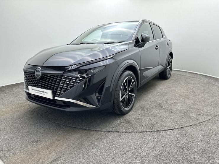 Nissan QASHQAI Photo spincar-a08fe7258a57cc1fc3e509fc90f3ec3570af2085.jpg