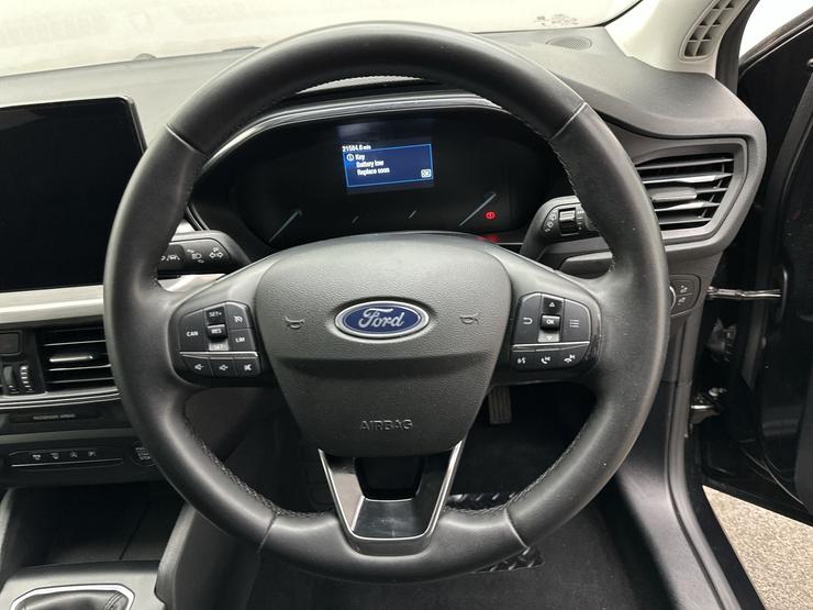 Ford Focus Photo spincar-a0c21f70bbd975cb5dbeba43849d9b6f113d5b76.jpg