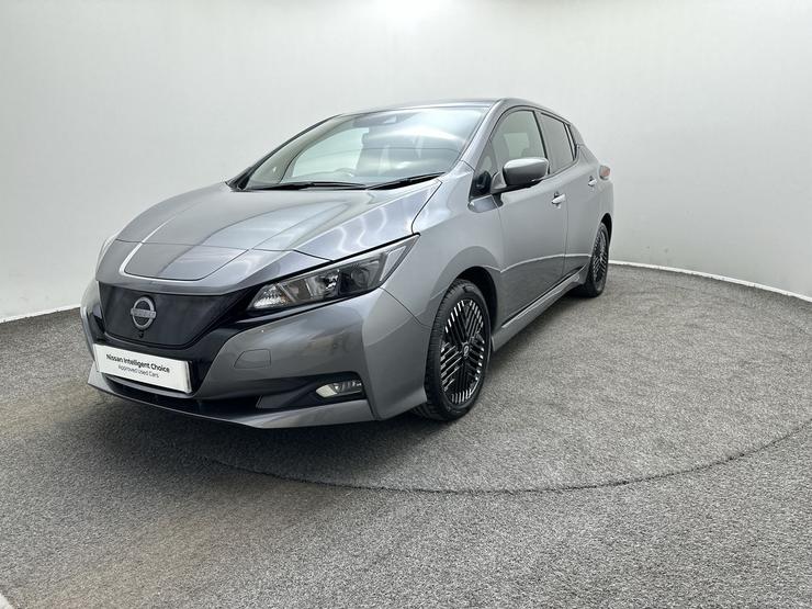 Nissan LEAF Photo spincar-a1daa831a75b7b85ba4450ed2756ec41add3d26c.jpg