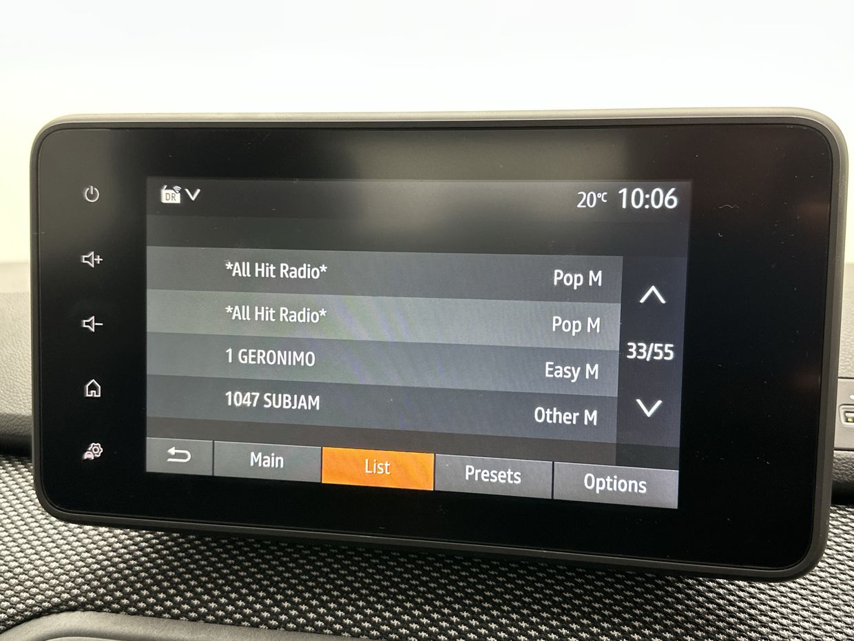 Dacia SANDERO Photo 12