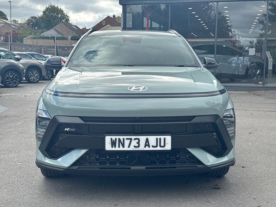 Hyundai KONA Photo spincar-a2e4d9313494384feff211cb6e1d21841381f28a.jpg