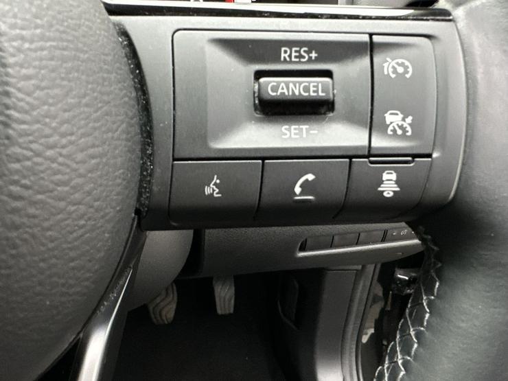 Nissan QASHQAI Photo spincar-a33972078cdaa5eac19fe3848640678158211b3b.jpg