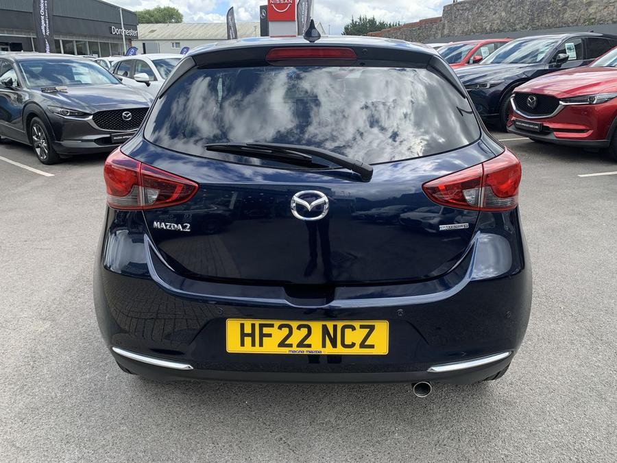 Mazda Mazda2 Photo spincar-a3513d26c82ef6eb4a044284c5c954995bbfc54a.jpg