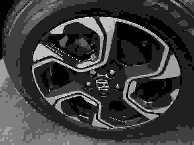 HONDA CR-V Photo spincar-a41442ac4c374c03d966c6fbe548ad459bd1dac7.jpg
