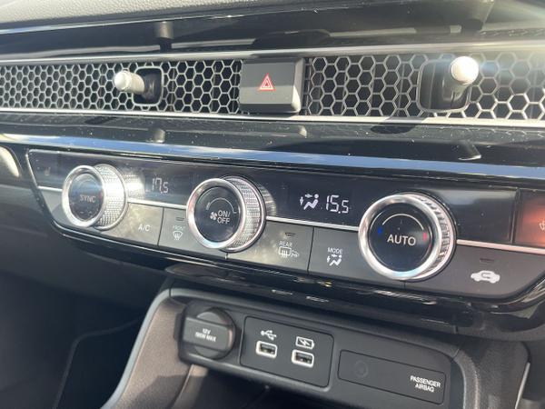 Honda Civic Photo 29