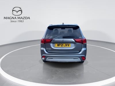 Mitsubishi Outlander Photo 11