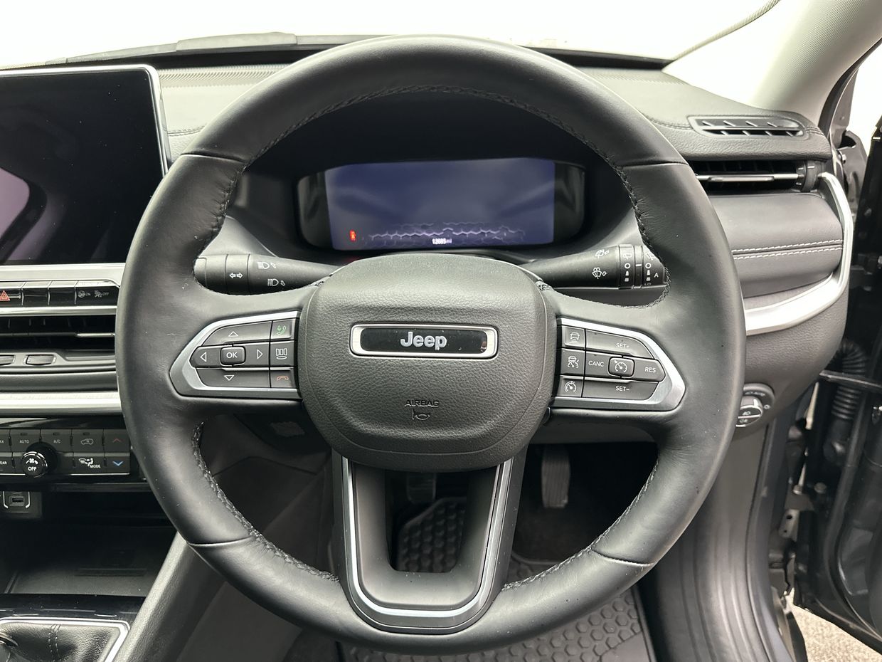Jeep Compass Photo 13