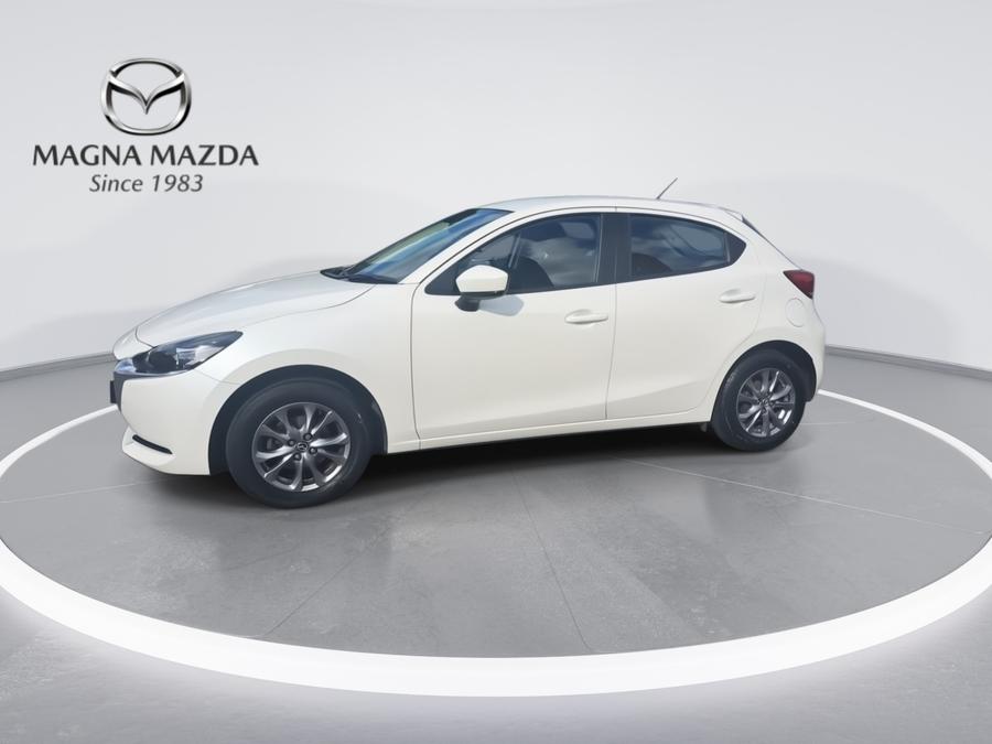 Mazda Mazda2 Photo spincar-a570e5328d9edd1cc8754182dcf1dd4416392e0f.jpg