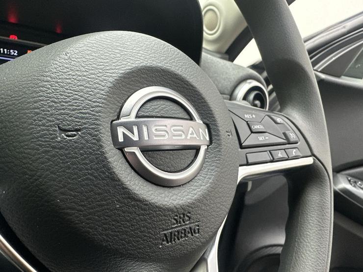 Nissan JUKE Photo spincar-a59679f149f35bc421a08142bc3545871f433807.jpg