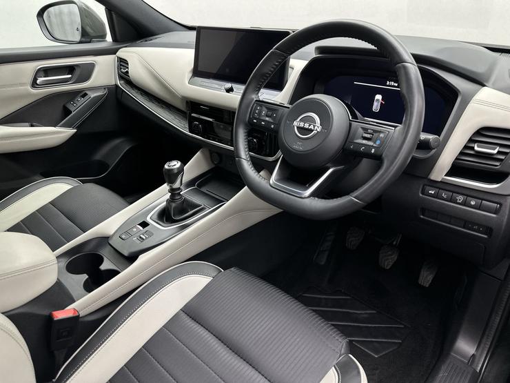 Nissan QASHQAI Photo spincar-a6a9c9a89834f8f9639e9b9021e2fbc55a445844.jpg