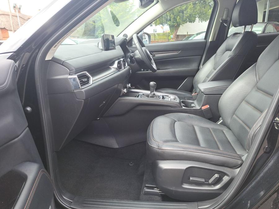 Mazda CX-5 Photo spincar-a6e315f86348976863371e0639050a2b69cb6f70.jpg