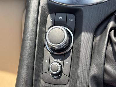 Mazda MX-5 Photo 26
