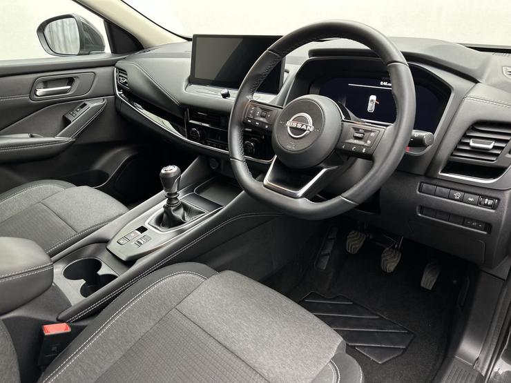 Nissan QASHQAI Photo spincar-a764e0b5193c73fda37bd3d36f3083399e13b24a.jpg