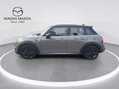 MINI Hatch Photo 5