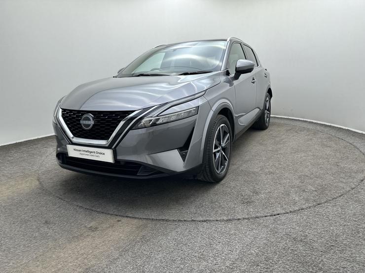 Nissan QASHQAI Photo spincar-a8442daabedc924963207125dd659a816c805e73.jpg