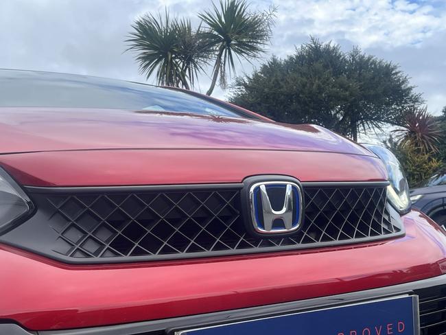 Honda Jazz Photo spincar-a934e39dac436295161e5dd30b72a3d2c90234f2.jpg