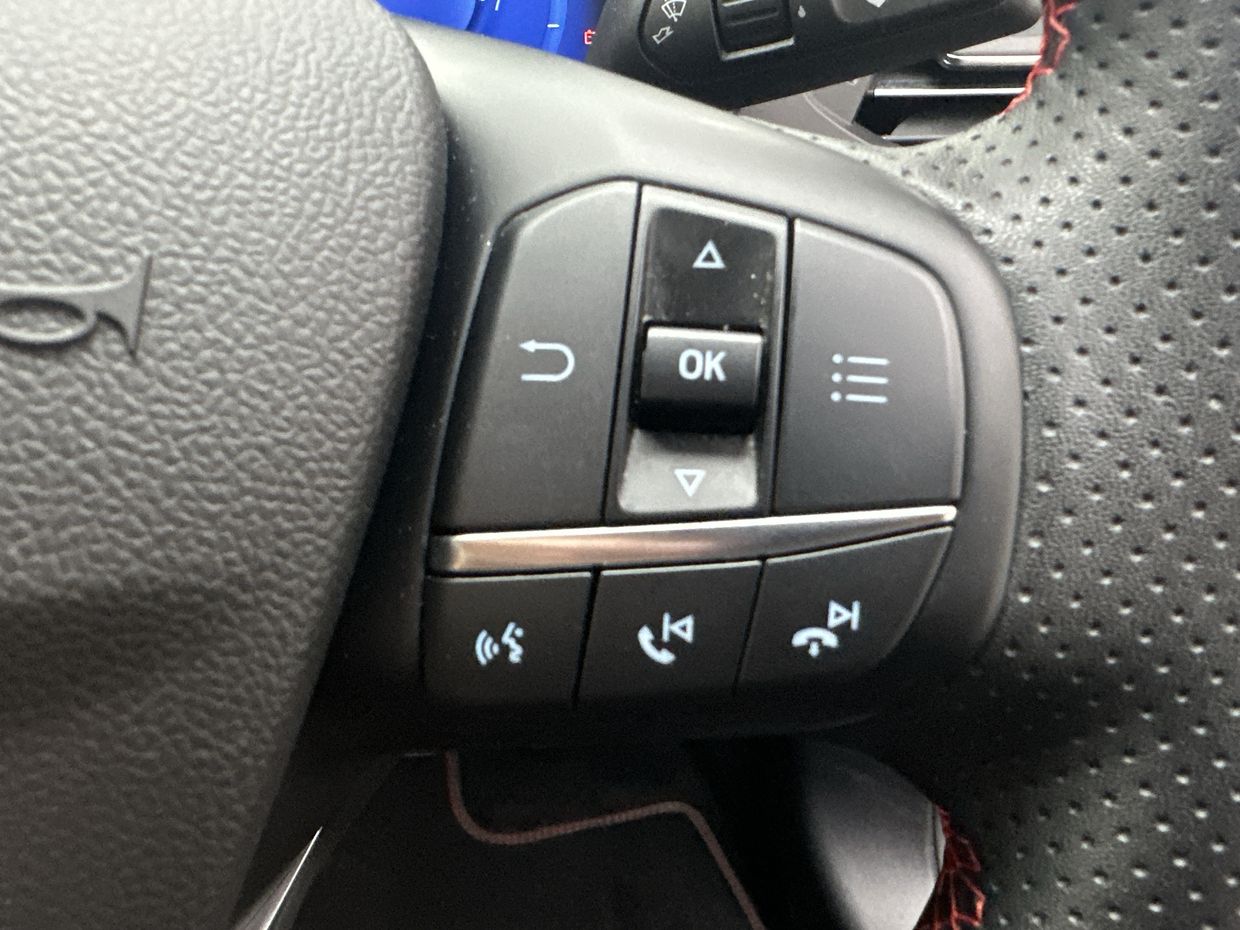 Ford Focus Photo 11