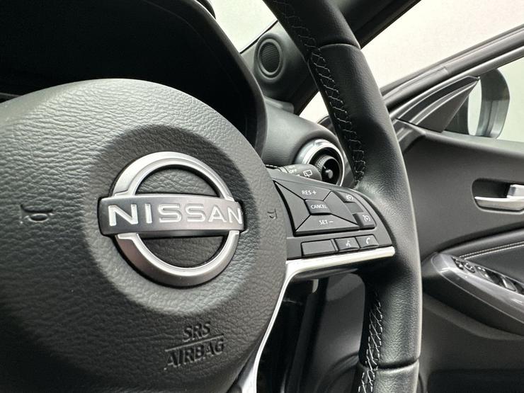 Nissan JUKE Photo spincar-a96f33d40fe6efac6274ca63e2c6e74b1d0986ec.jpg