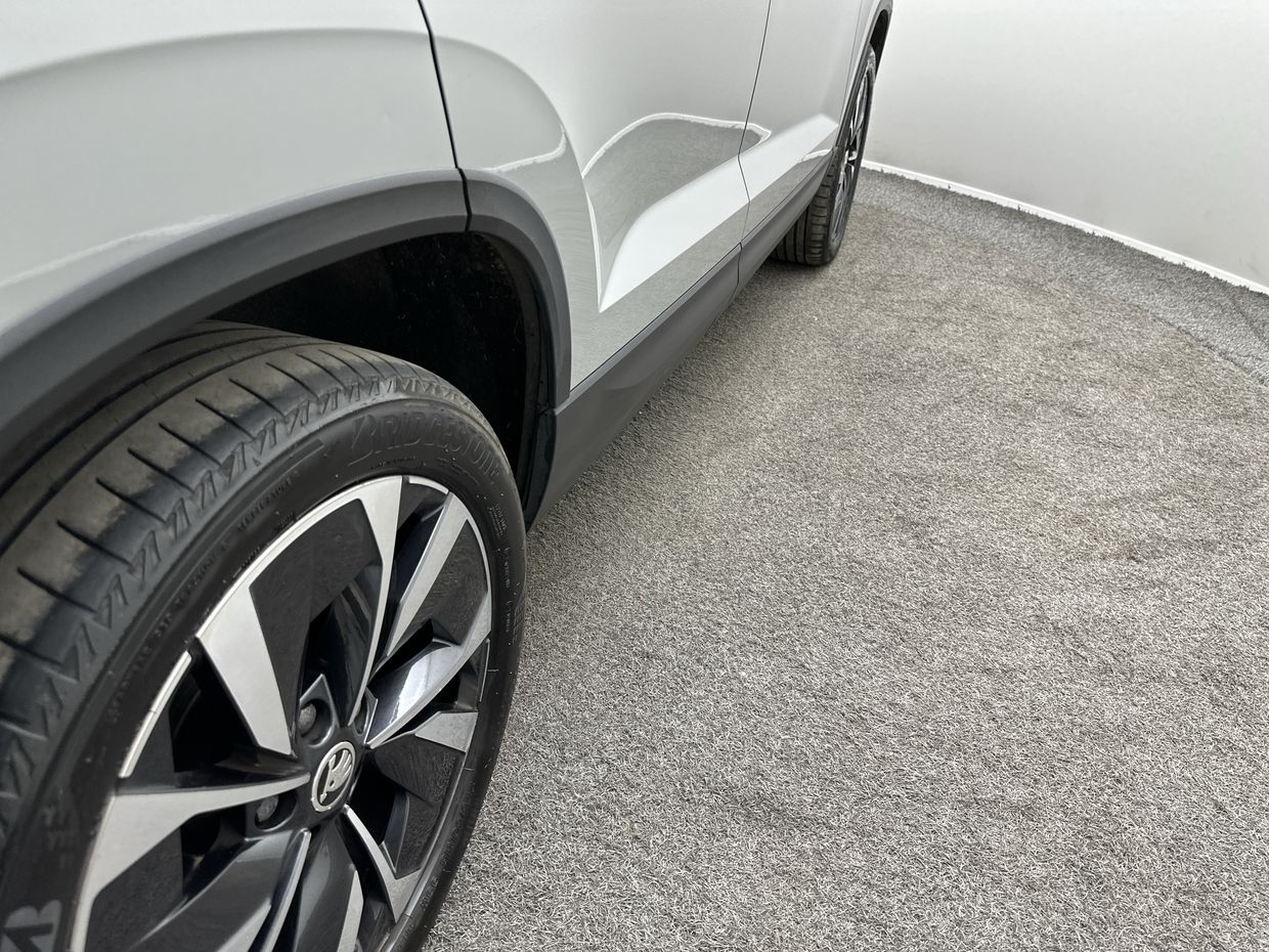 Skoda KAROQ Photo 22