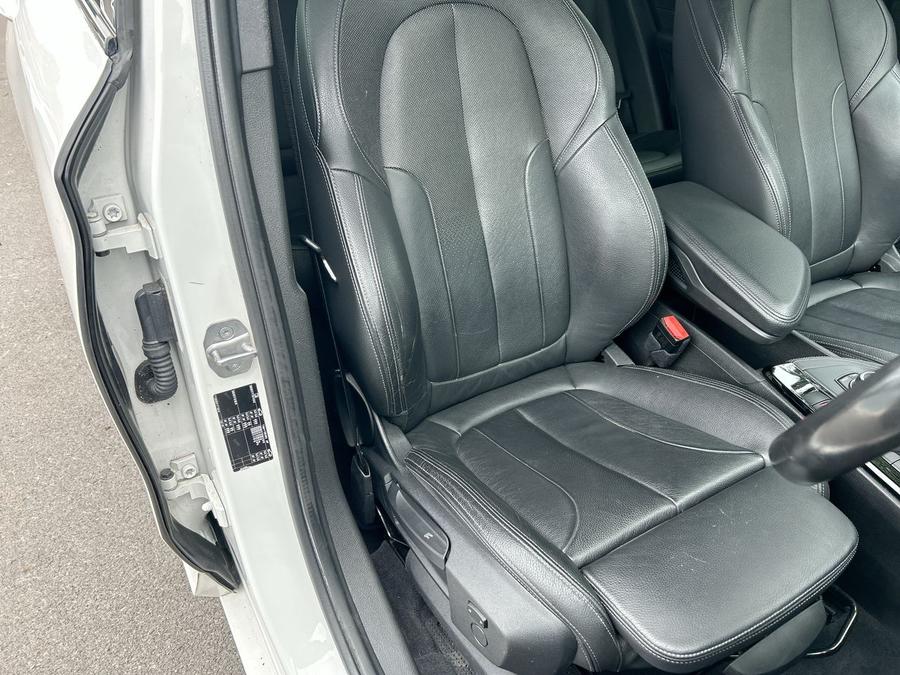 BMW X1 Photo spincar-ac5472342c313f48bbfffc38d50ba6524b8c1d9d.jpg