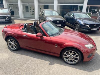 Mazda MX-5 Photo 20