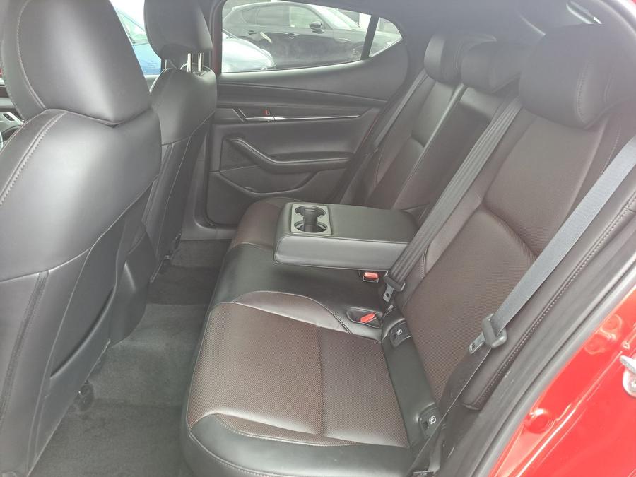 Mazda Mazda3 Photo spincar-ac847e0fcb896a0abebc4084edc07a7a09abbf15.jpg