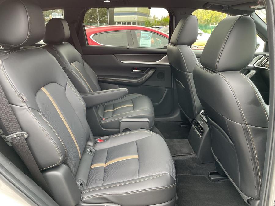 Mazda CX-80 Photo spincar-acbe3dab75b7a56da6b979770d961aaec44f21fa.jpg