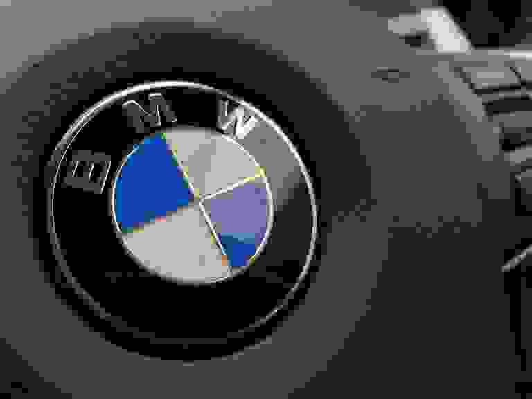 BMW X1 Photo spincar-ad036ca5cdc1bad1be21d60c5f7daa17a3c444d0.jpg