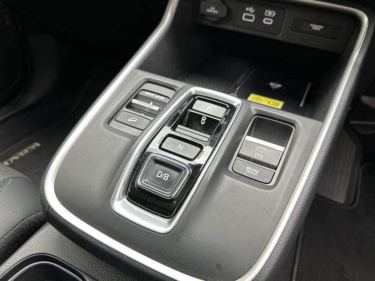 Honda CR-V Photo spincar-ad2161eccd228800bc56045880a600c7eba6e287.jpg