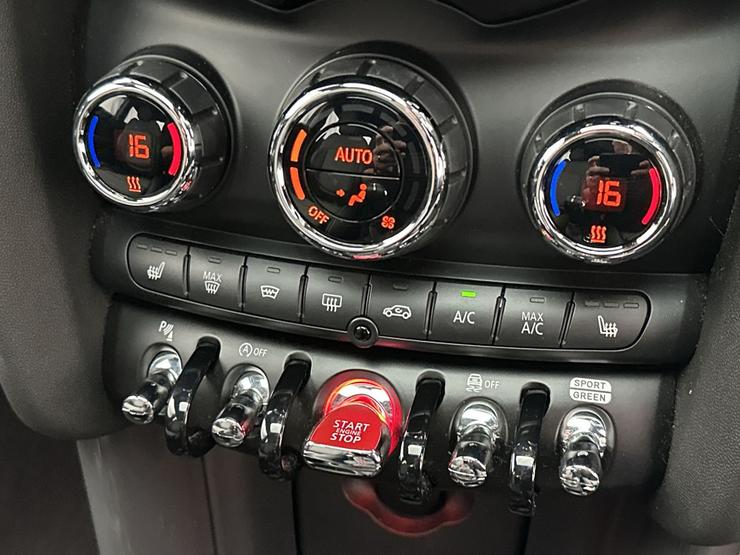MINI Cooper Photo spincar-ad3129dce33edb1f81e394087c2ae90210ef65da.jpg