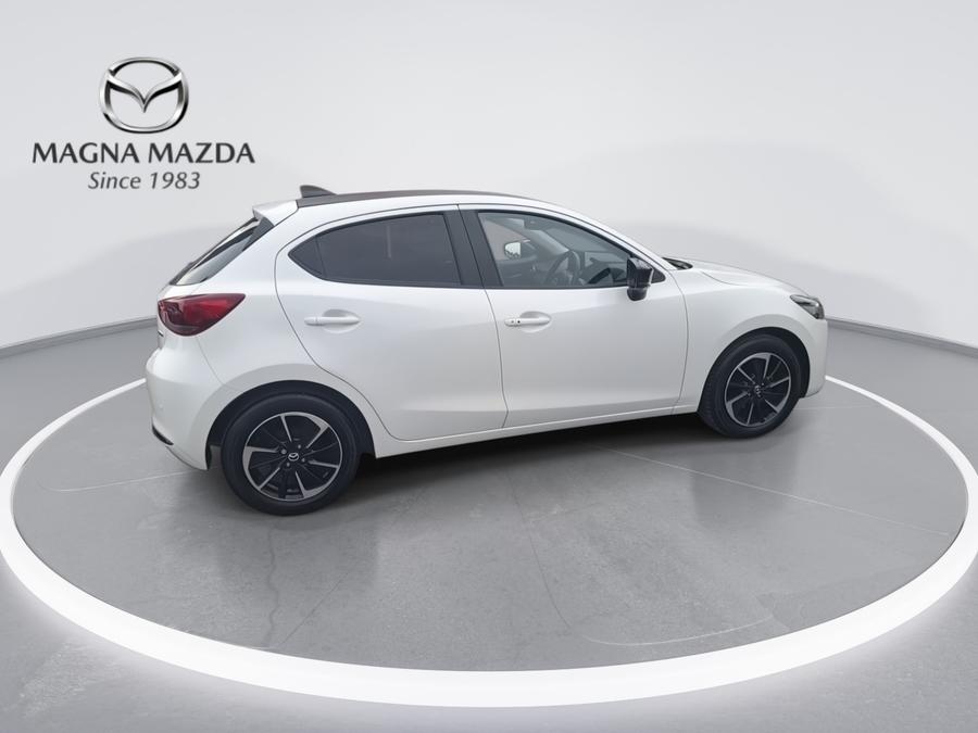 Mazda Mazda2 Photo spincar-adbef33765bc2866d7d5dcc4c93755116e377221.jpg