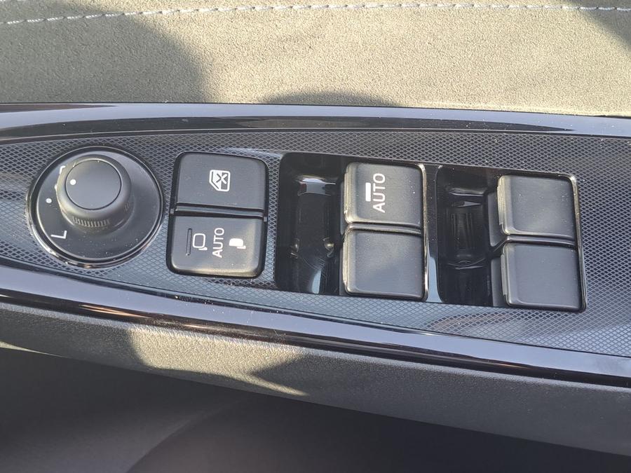 Mazda Mazda2 Photo spincar-adebfadf8a2ee0c05a72445805ff92a2d7cf19cb.jpg