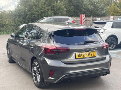 Ford Focus Photo 12