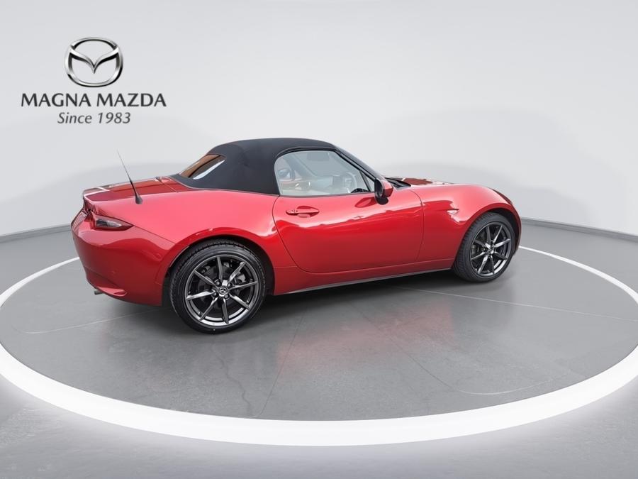 Mazda MX-5 Photo spincar-af2cafb6206d99b3e6c8daeb7a4e22442c506dc1.jpg