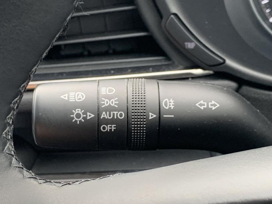 Mazda CX-30 Photo spincar-af63657c4c184760a72e99c3534c03dbd4c2c81d.jpg
