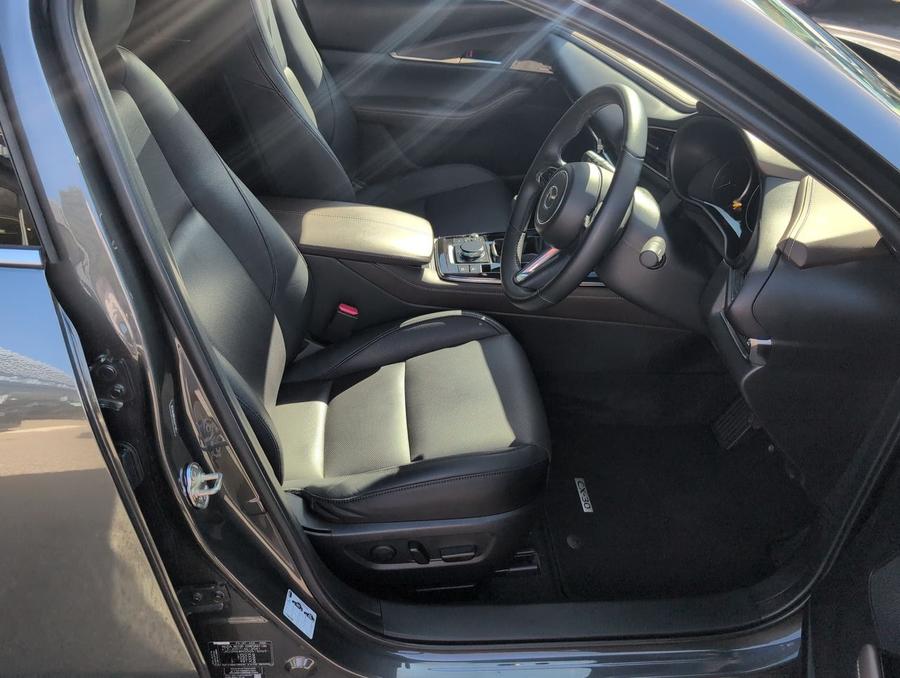 Mazda CX-30 Photo spincar-af895e49a92bf1a90239956cfe461b8dc481f0d8.jpg