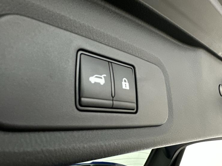 Nissan QASHQAI Photo spincar-b04d1bce089a913c60d198cca55bfac28089b5e2.jpg