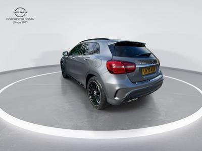 Mercedes-Benz GLA Photo 7