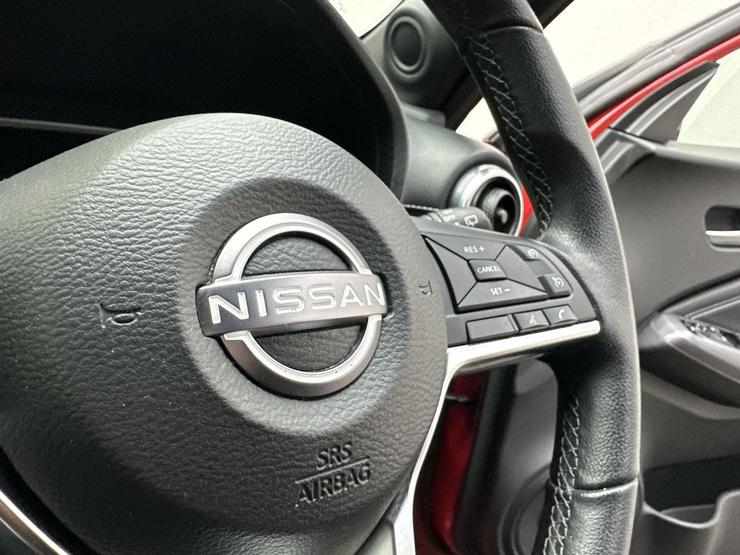 Nissan JUKE Photo spincar-b0aebb7cbd2f16cee4c0eb32e83ffaab64c3f6c2.jpg