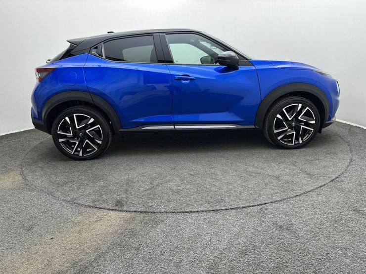 Nissan JUKE Photo spincar-b0c1f8c07d1d6d9321cfc66c96c78be002f460ec.jpg