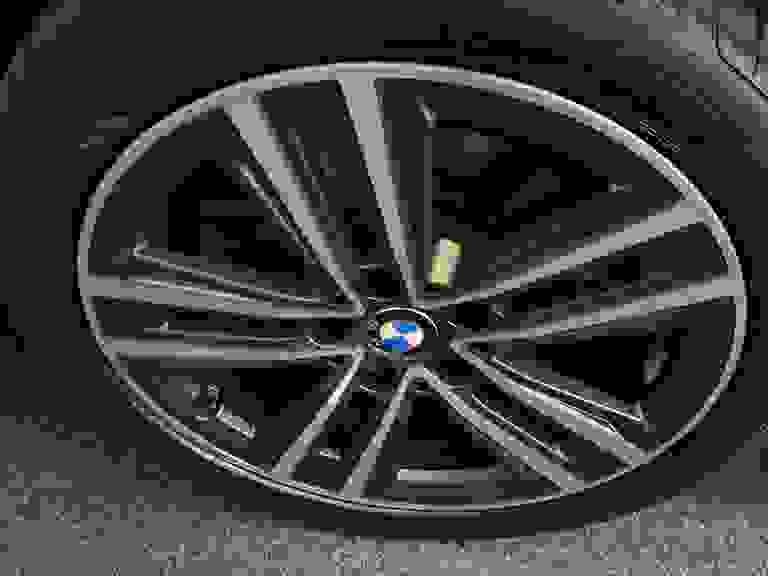 BMW 1 SERIES Photo spincar-b16964c6e999a1be3e6043fb57822855abaad108.jpg