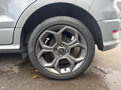 Ford EcoSport Photo 42